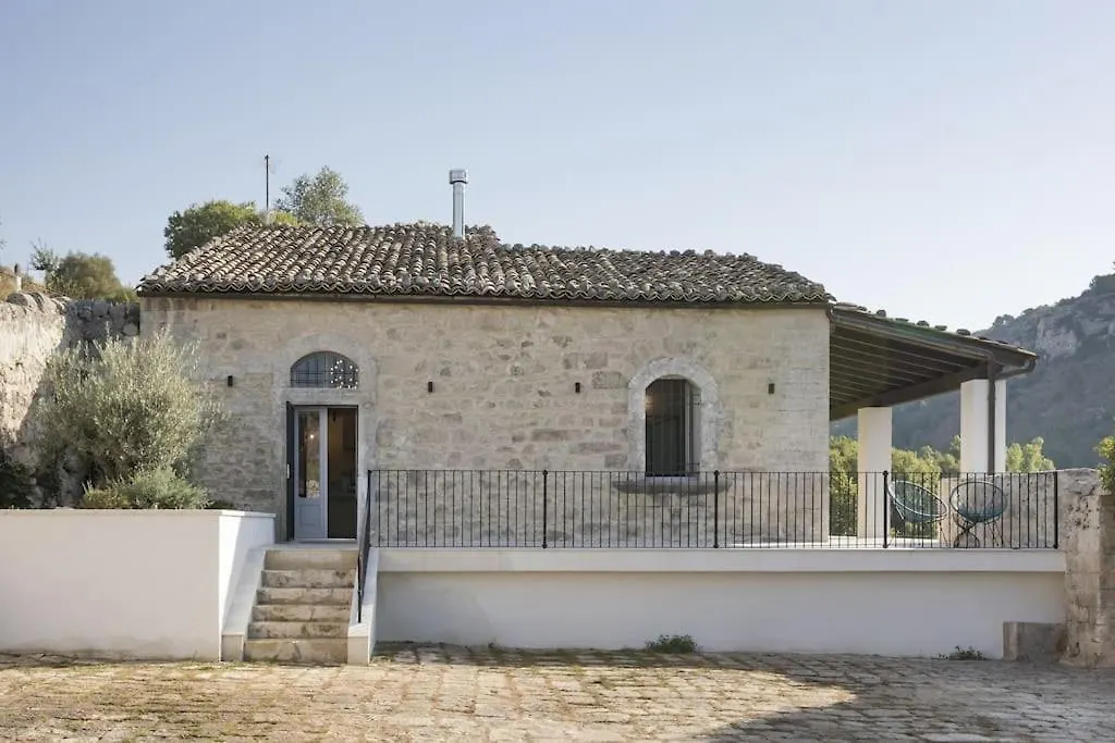 Villa La Rocca Ragusa Italia